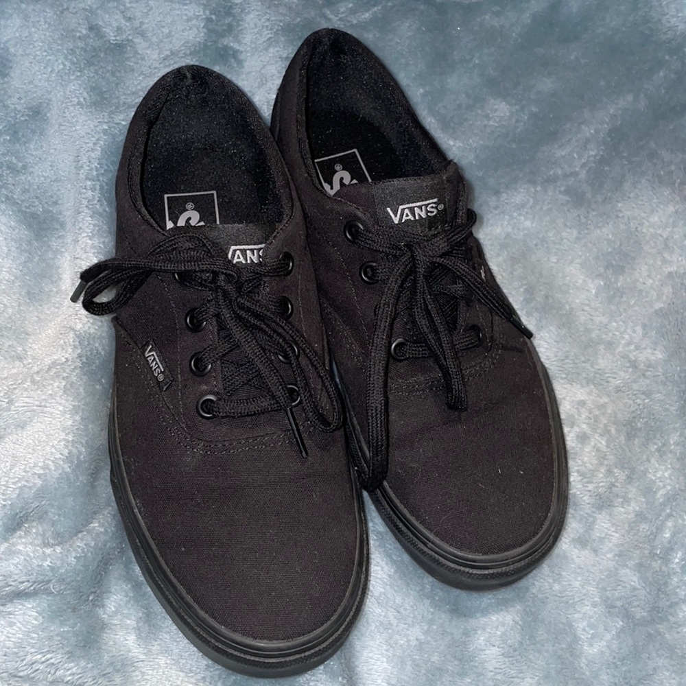 Womens shoes